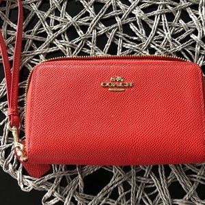 Coach Wristlet Wallet (Coral)